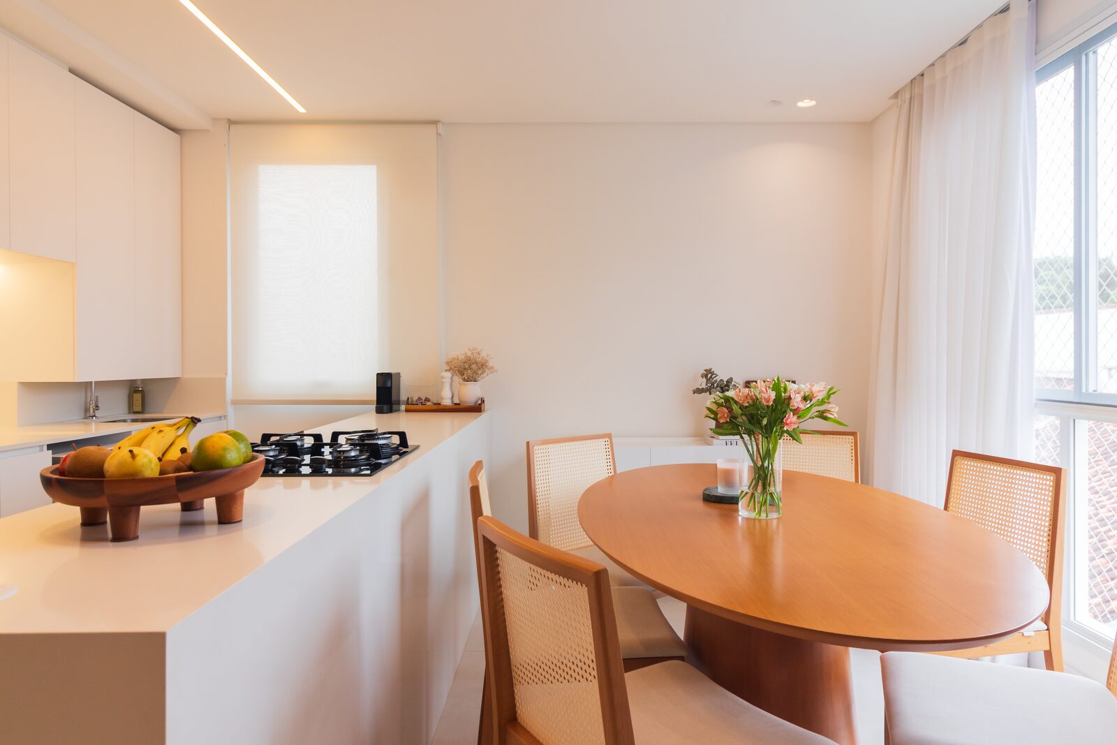 Sala de estar com sofá